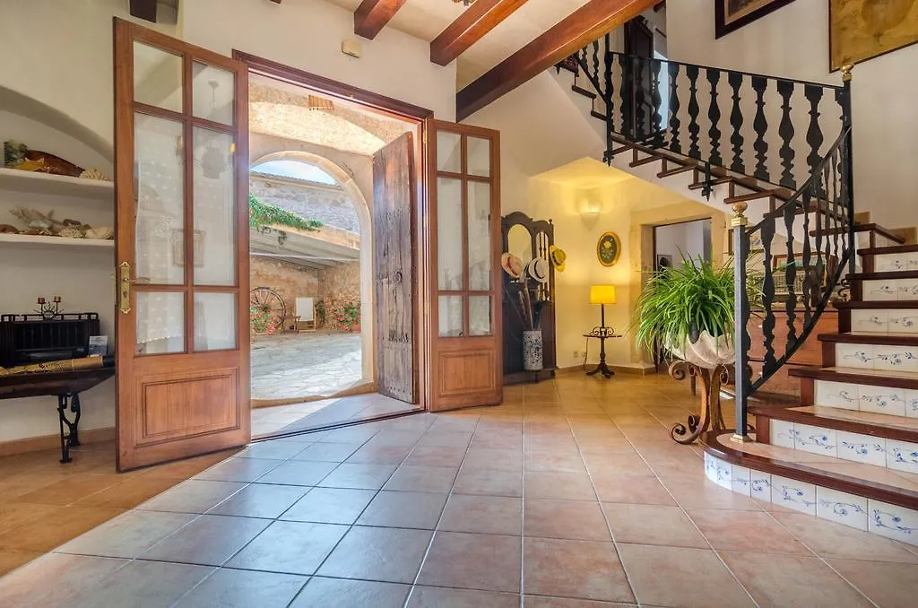 Cas Conco Vila S'Horta Espanha